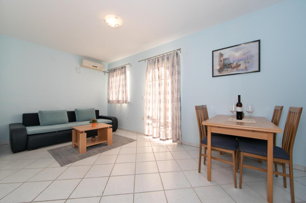 Apartments Simovic Tučepi Exteriér fotografie