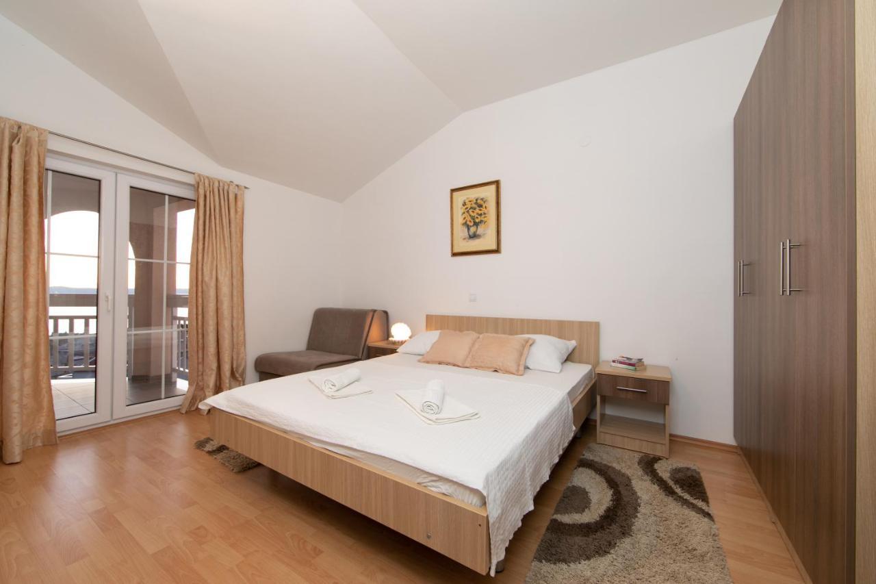 Apartments Simovic Tučepi Exteriér fotografie