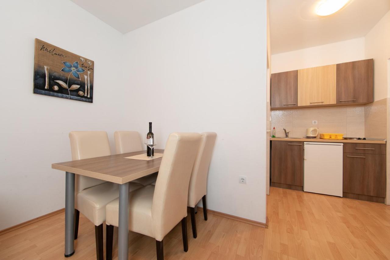 Apartments Simovic Tučepi Exteriér fotografie